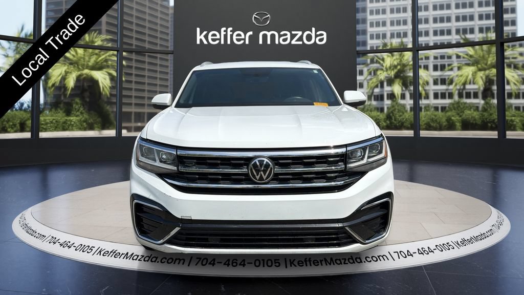 Used 2021 Volkswagen Atlas Cross Sport SE w/ V6 Towing Package FWD image 2