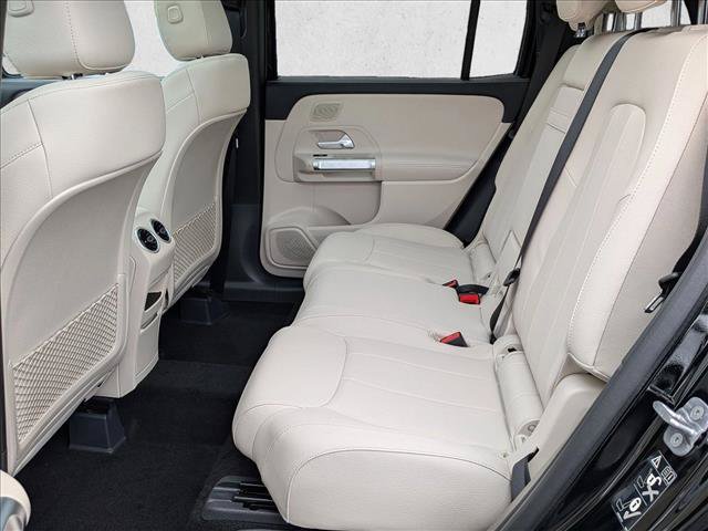 New 2026 Mercedes-Benz GLB 250 4MATIC image 17