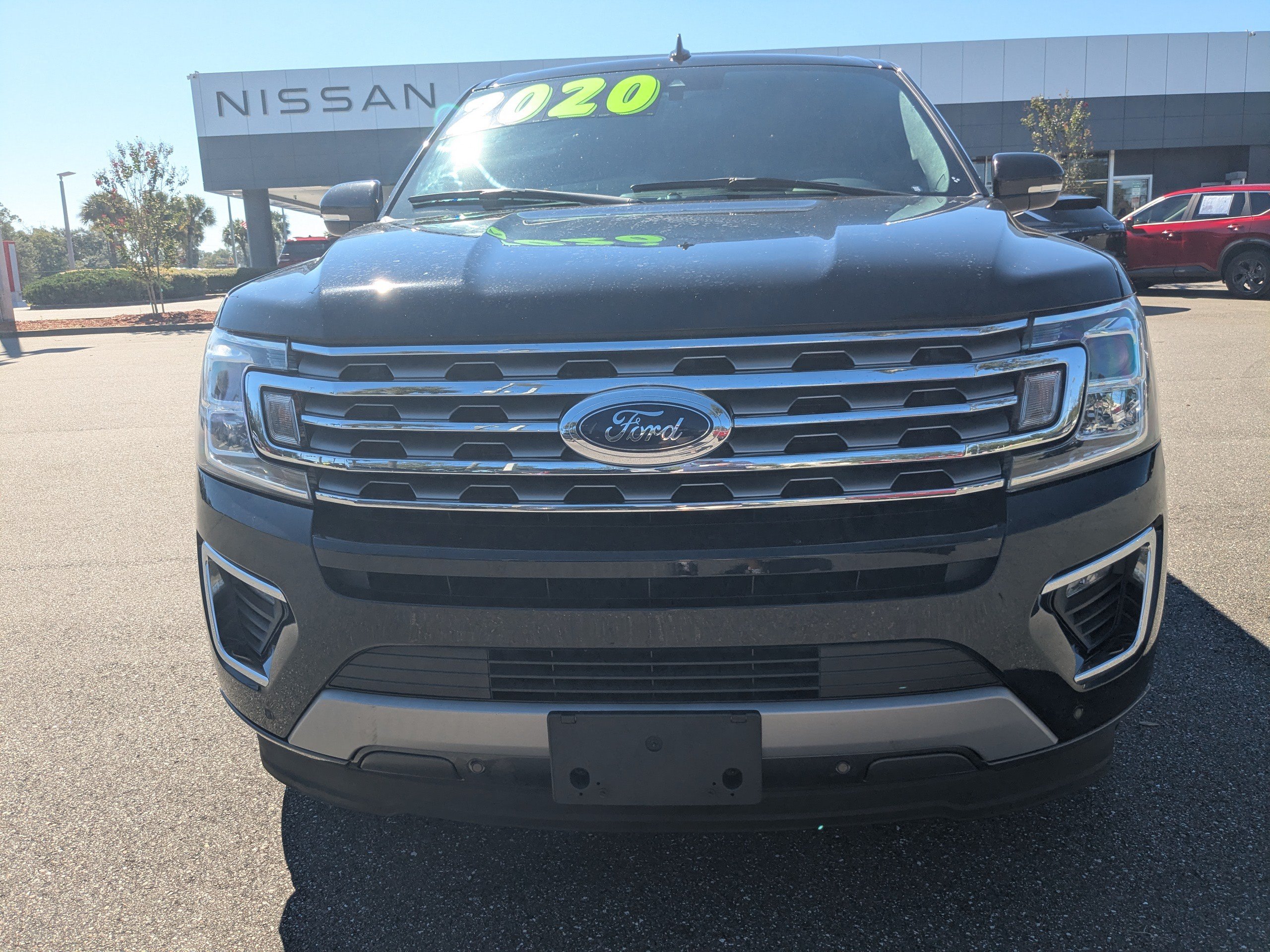 Used 2020 Ford Expedition Max Limited w/ Equipment Group 301A RWD image 9