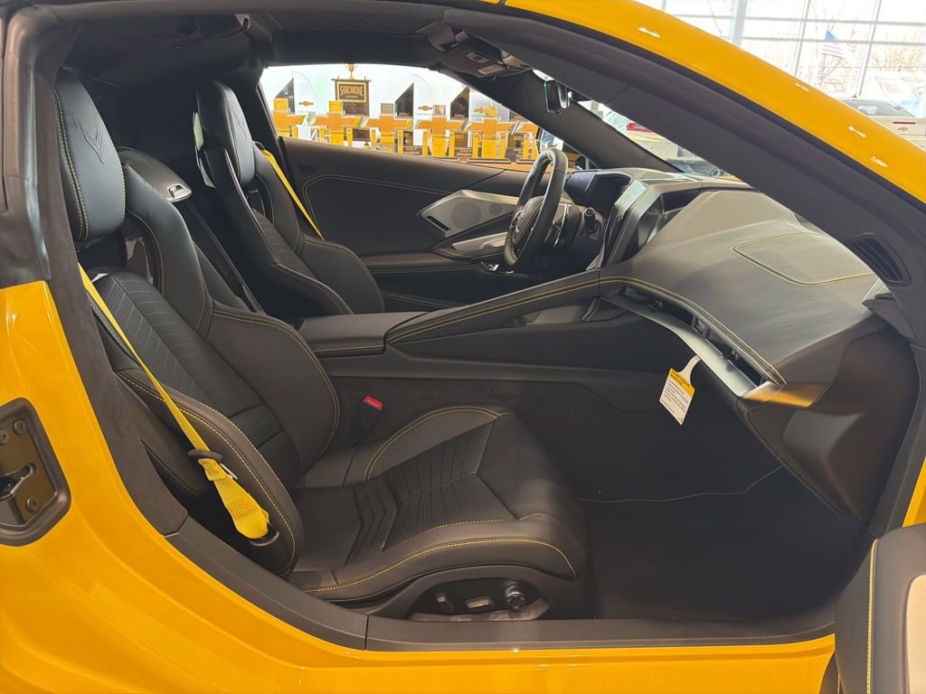 New 2026 Chevrolet Corvette Stingray Premium Cpe w/ Z51 Performance Package RWD image 22