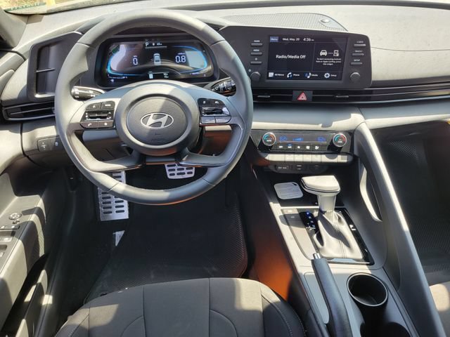 New 2026 Hyundai Elantra Sport FWD image 5