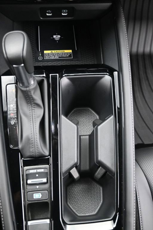 Used 2024 Honda Accord Touring image 16