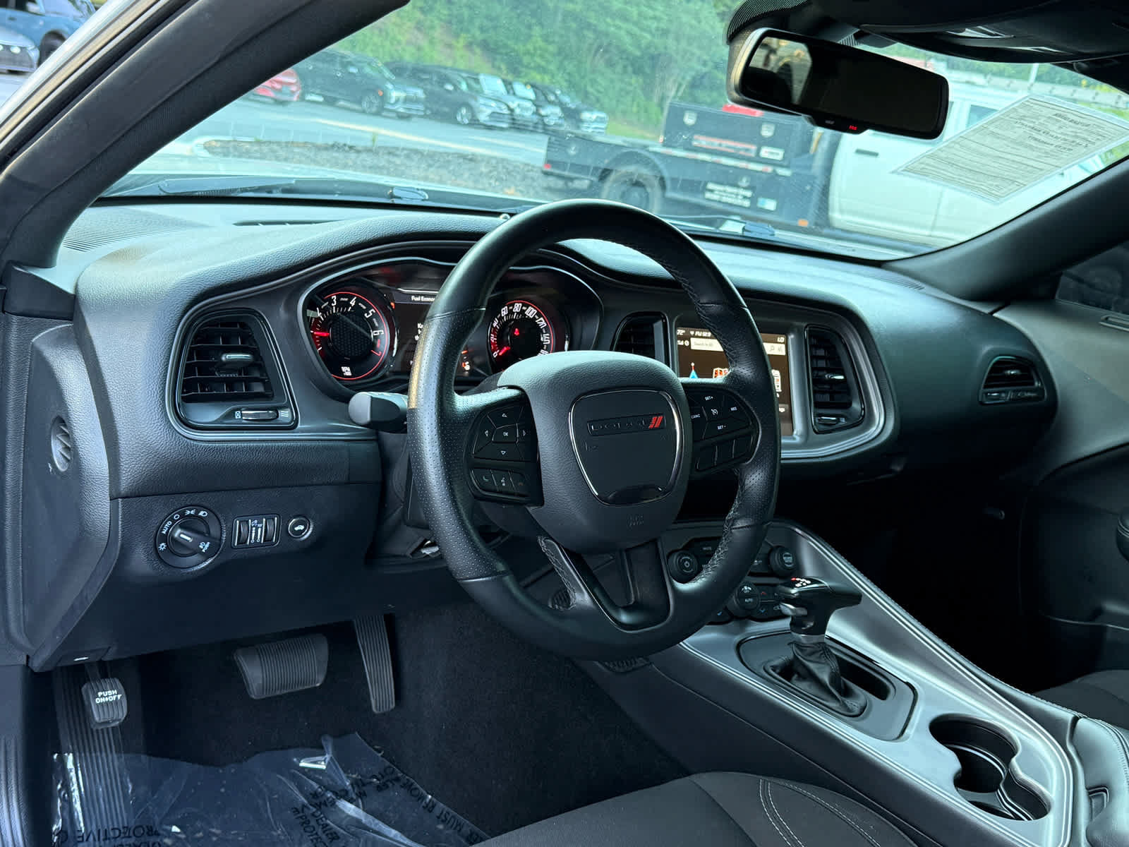 Used 2023 Dodge Challenger SXT w/ Blacktop Package AWD/4WD image 14