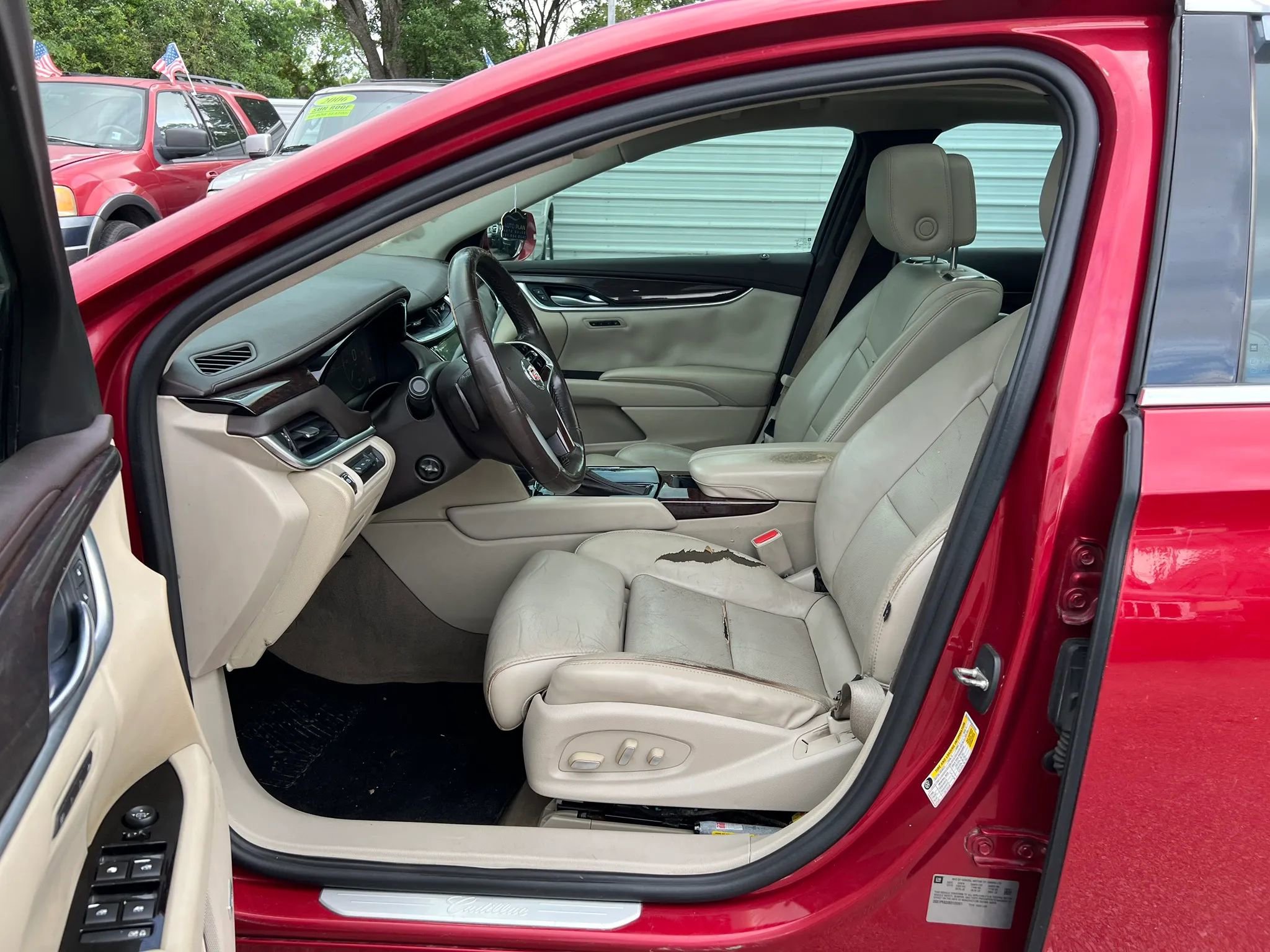 Used 2014 Cadillac XTS Premium FWD image 9