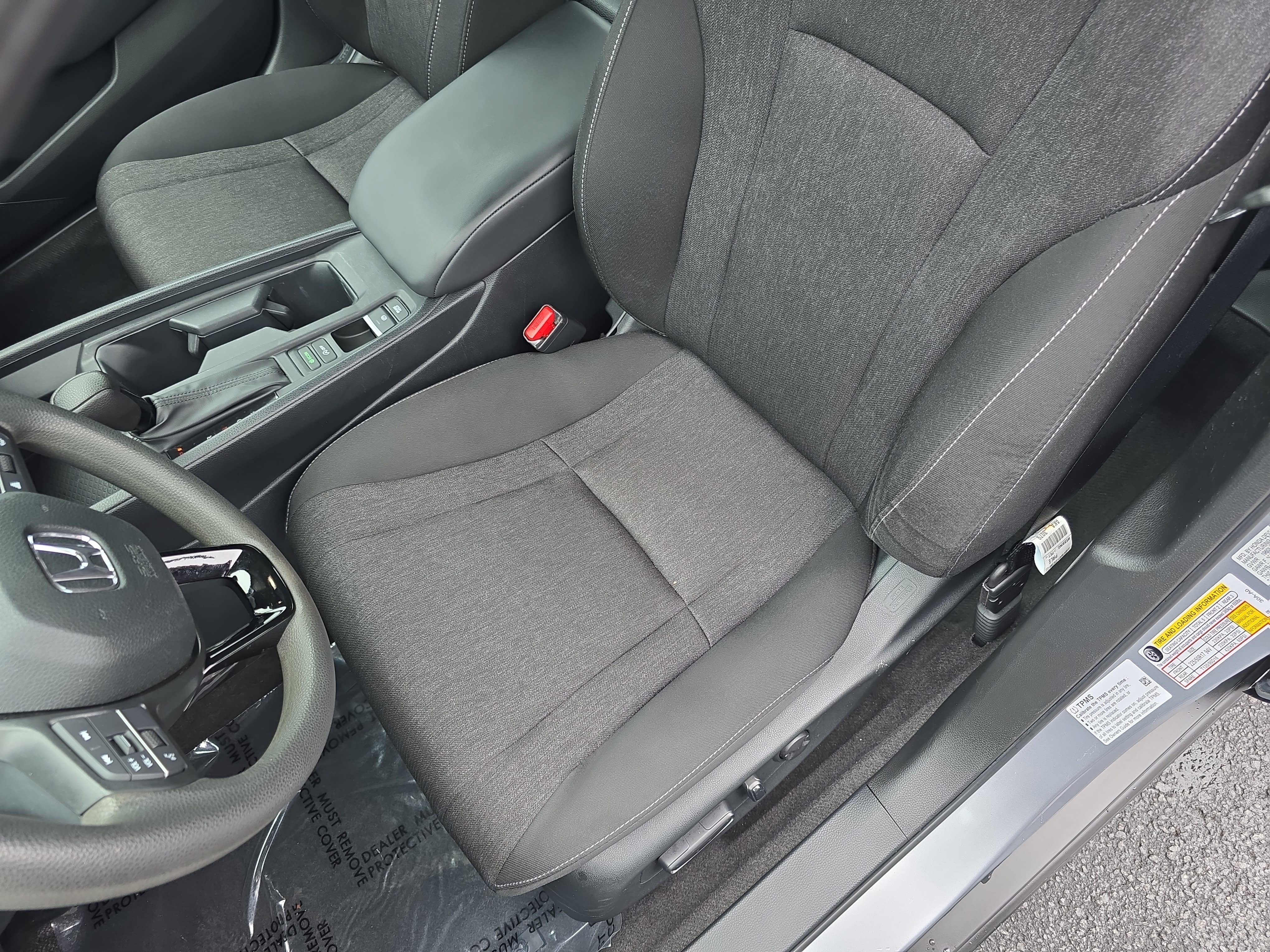 Certified 2023 Honda Accord EX image 14