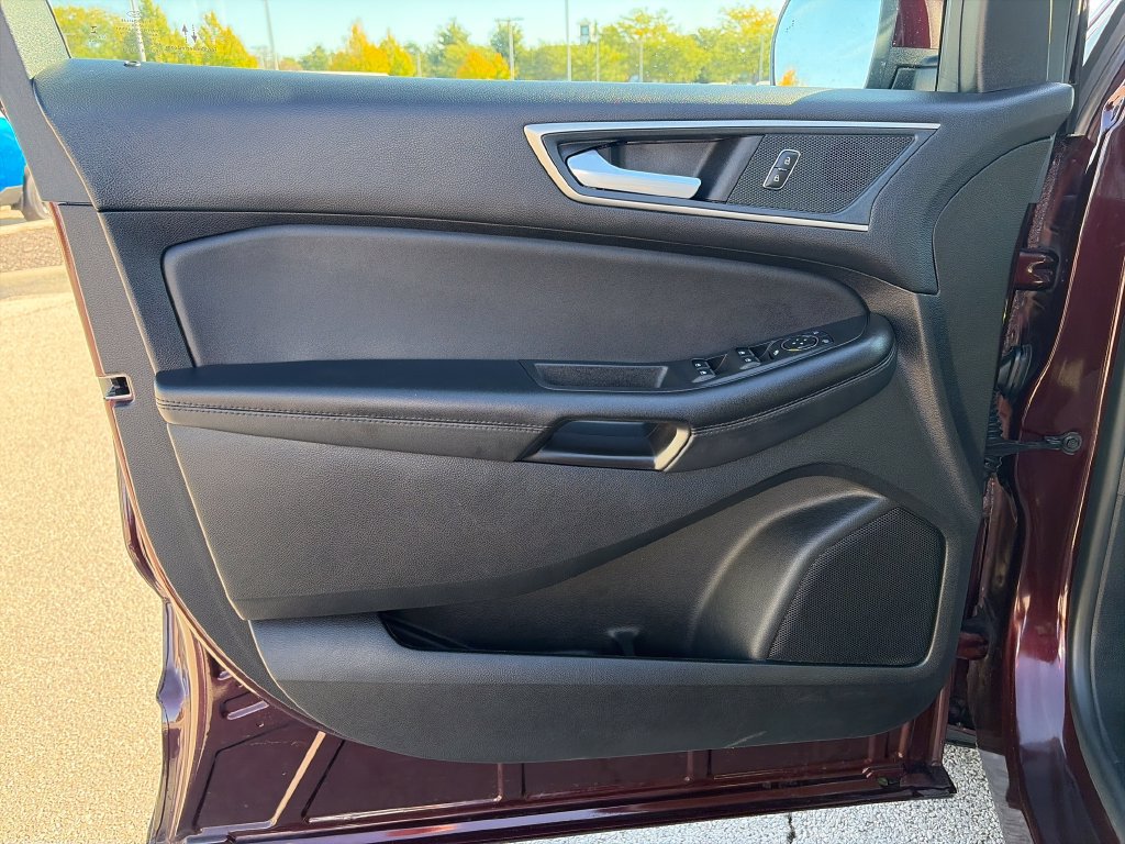 Used 2024 Ford Edge SEL w/ Convenience Package AWD/4WD image 13