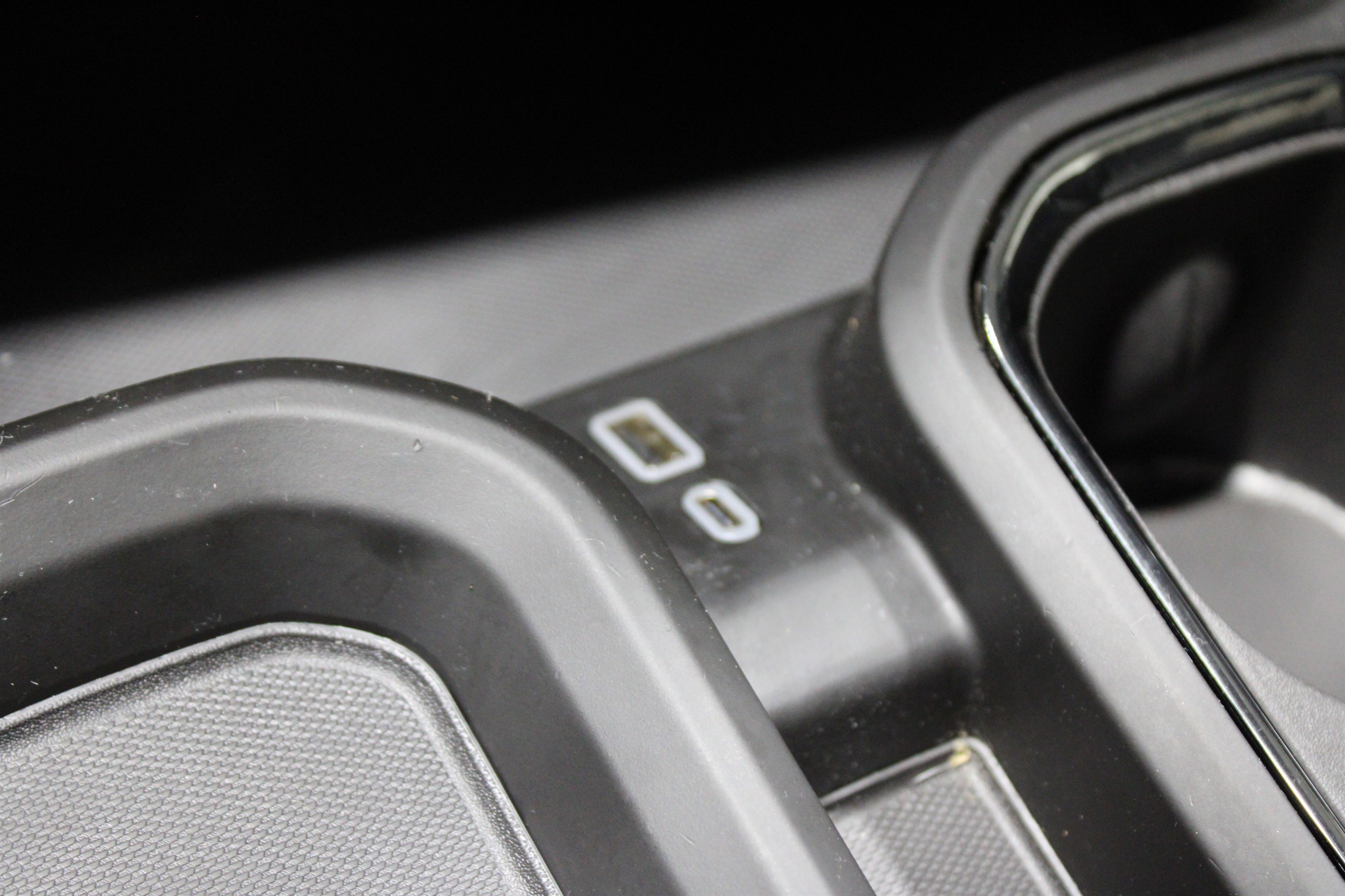 Used 2025 GMC Sierra 2500 AT4X w/ AT4X AEV Edition image 26