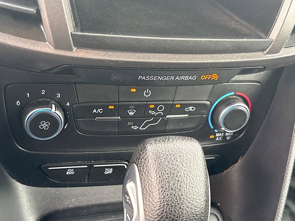 Used 2022 Ford Transit Connect XL image 15