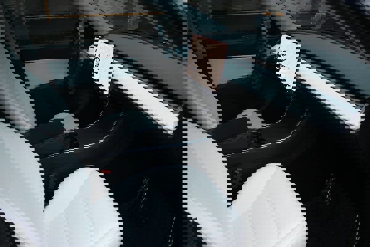 Used 2020 Tesla Model Y Performance image 28