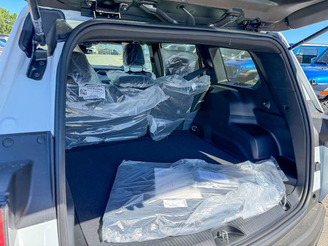 New 2026 Jeep Cherokee Laredo image 25