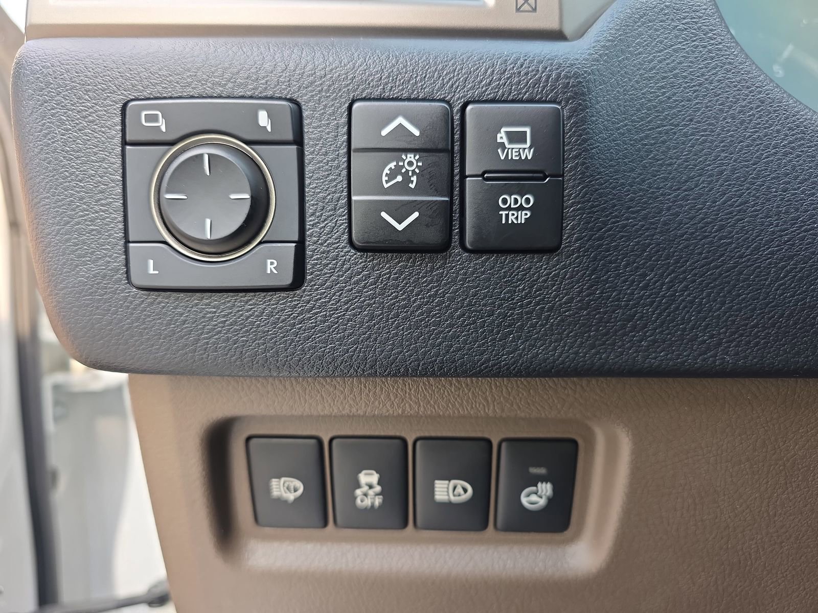Used 2020 Lexus GX 460 Luxury w/ Accessory Package image 26