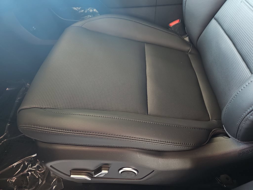 New 2026 Hyundai Santa Fe Limited FWD image 31