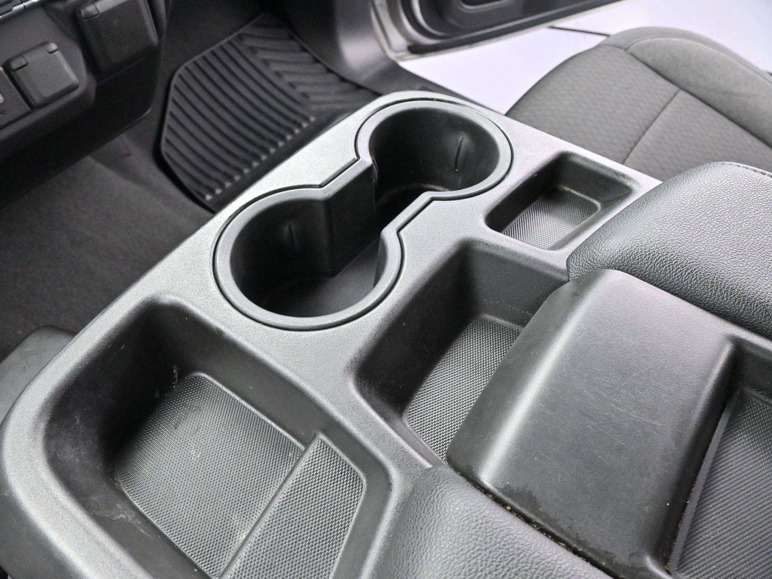 Used 2022 Chevrolet Silverado 2500 Custom w/ Custom Value Package image 26