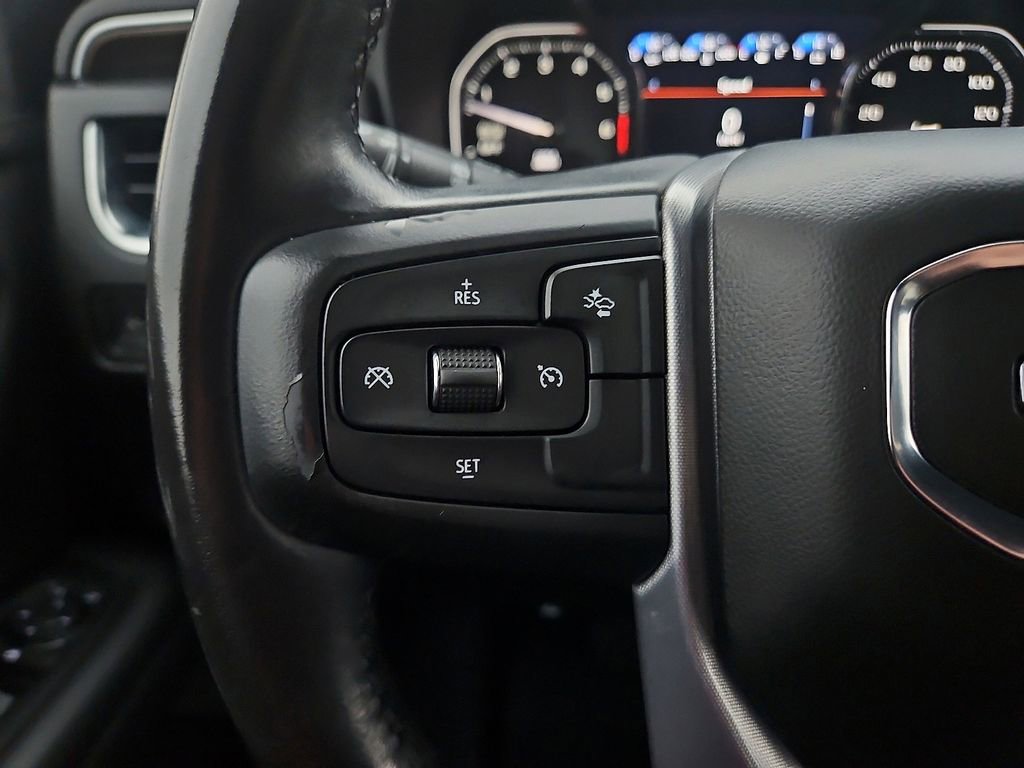 Used 2021 GMC Yukon XL SLE w/ Gmc Pro Safety Plus Package image 22