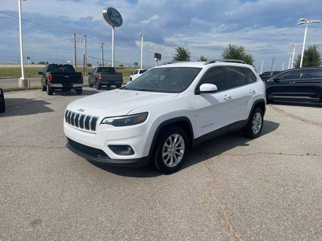 Used 2019 Jeep Cherokee Latitude w/ Popular Appearance Group