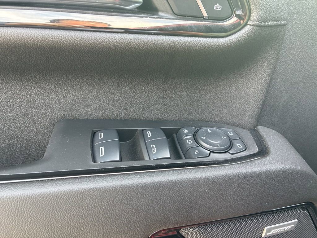 Used 2025 GMC Sierra 2500 AT4 w/ AT4 Premium Plus Package image 9