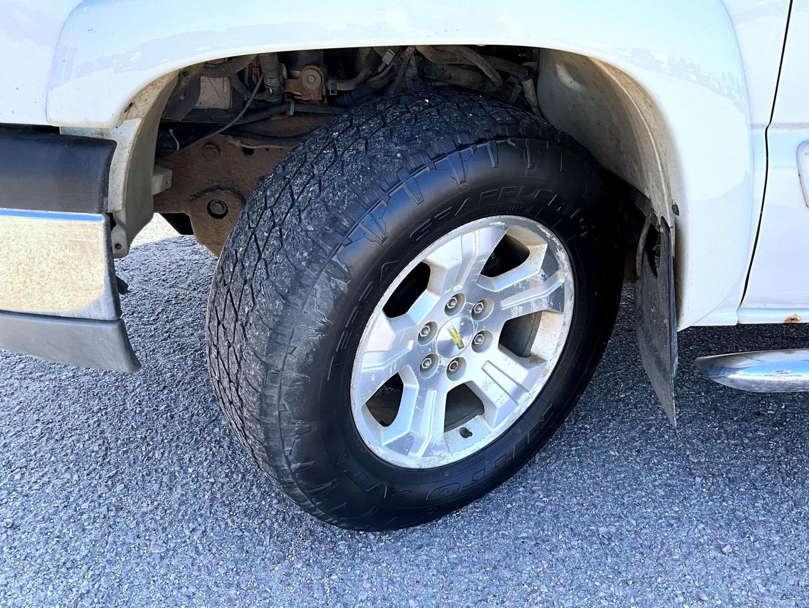 Used 2005 Chevrolet Avalanche Z71 w/ Sun And Sound Package AWD/4WD image 23