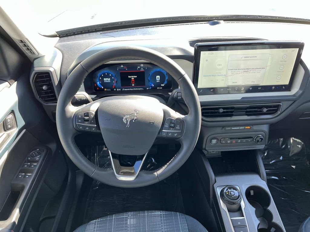 Used 2025 Ford Bronco Sport Heritage w/ Convenience Package image 12