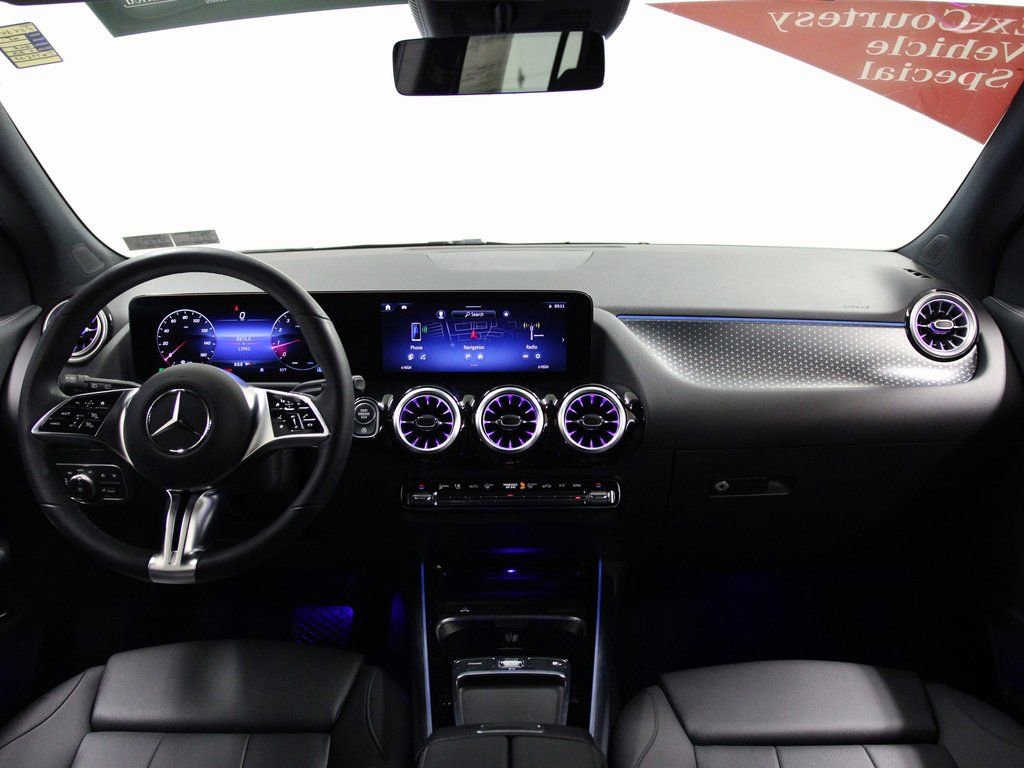 Certified 2025 Mercedes-Benz GLA 250 4MATIC image 2