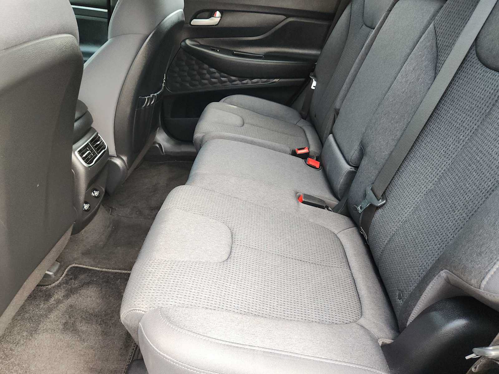 Certified 2023 Hyundai Santa Fe SEL FWD image 31