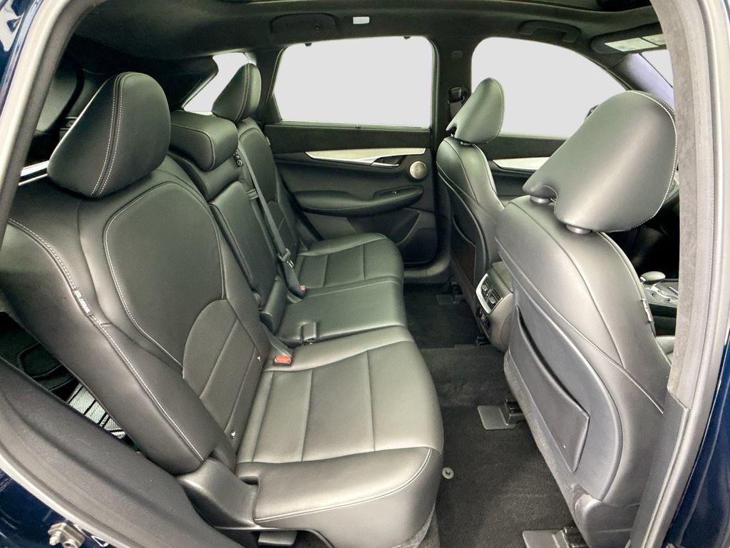 Used 2021 INFINITI QX50 Autograph w/ Accent Package FWD image 21