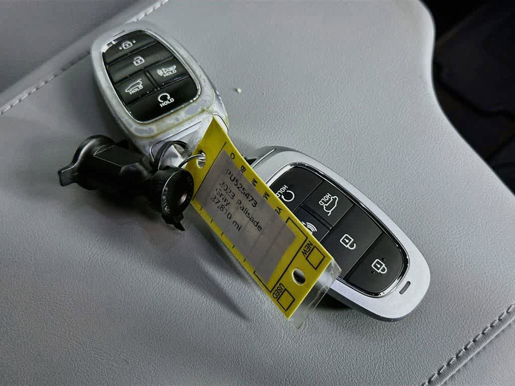 Used 2023 Hyundai Palisade SEL w/ Cargo Package FWD image 19