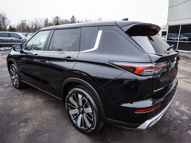 New 2026 Mitsubishi Outlander SE AWD/4WD image 4