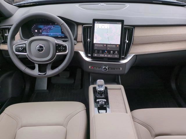 New 2026 Volvo XC90 B6 Plus w/ Protection Package Premier AWD/4WD image 11