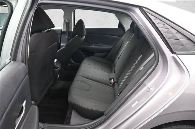 Used 2024 Hyundai Elantra SEL FWD image 20