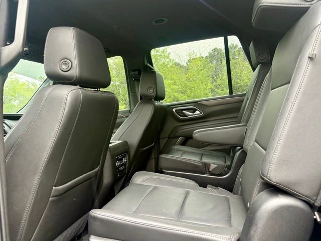 Used 2021 Chevrolet Tahoe LT w/ Luxury Package RWD image 28