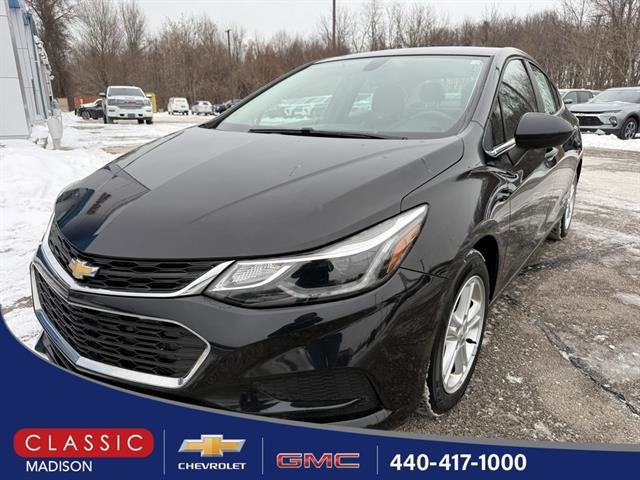 Used 2017 Chevrolet Cruze LT w/ Convenience Package image 1