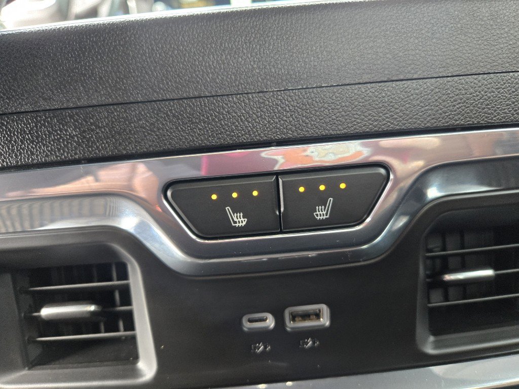 Used 2024 GMC Sierra 2500 Denali Ultimate image 30