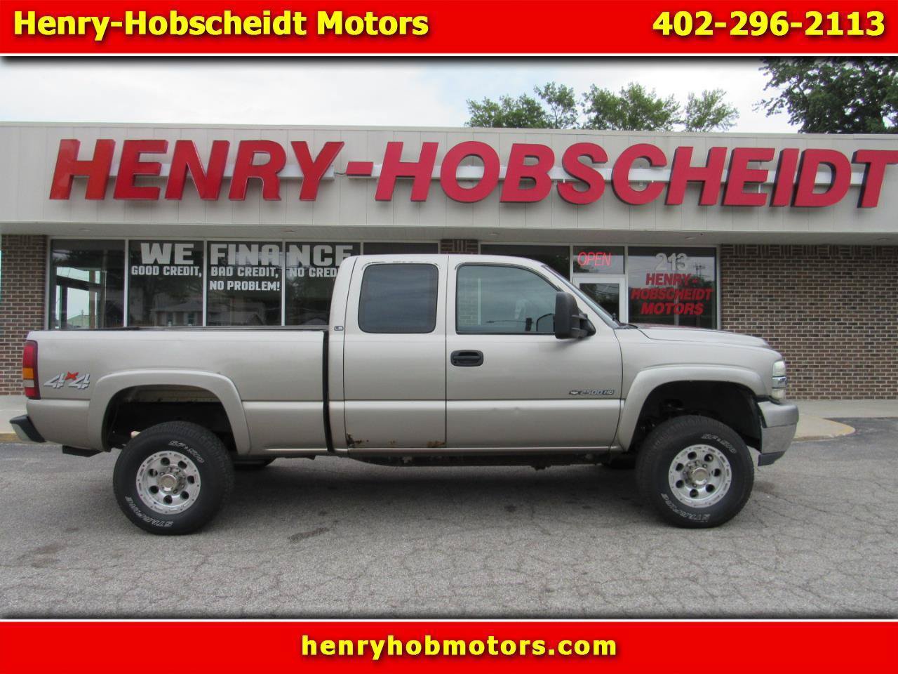 Used 2002 Chevrolet Silverado 2500 LS AWD/4WD image 1