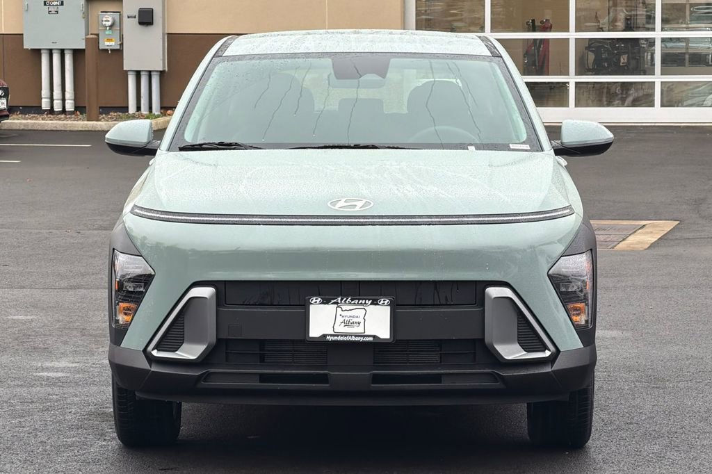 New 2026 Hyundai Kona SE image 3