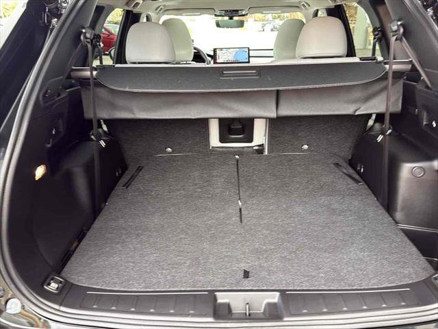 Used 2025 Mitsubishi Outlander SEL image 43