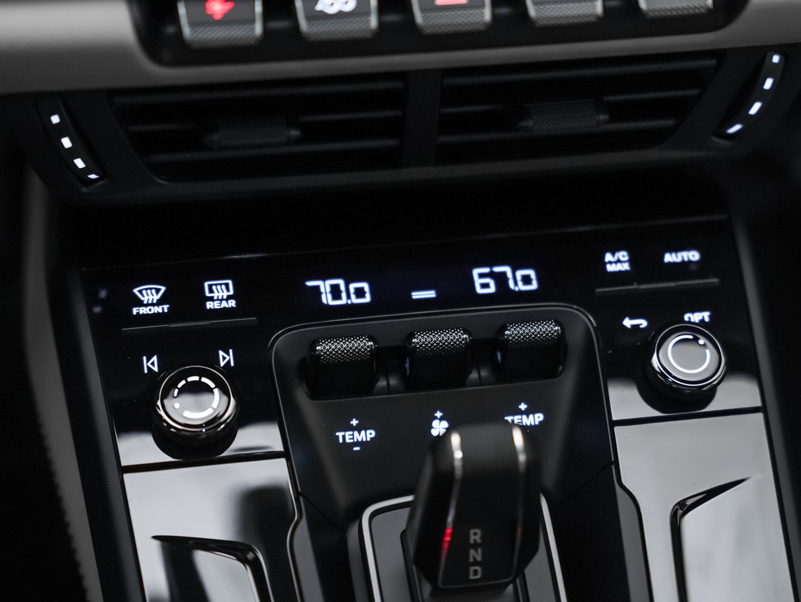 New 2026 Porsche 911 Carrera 4 GTS image 19