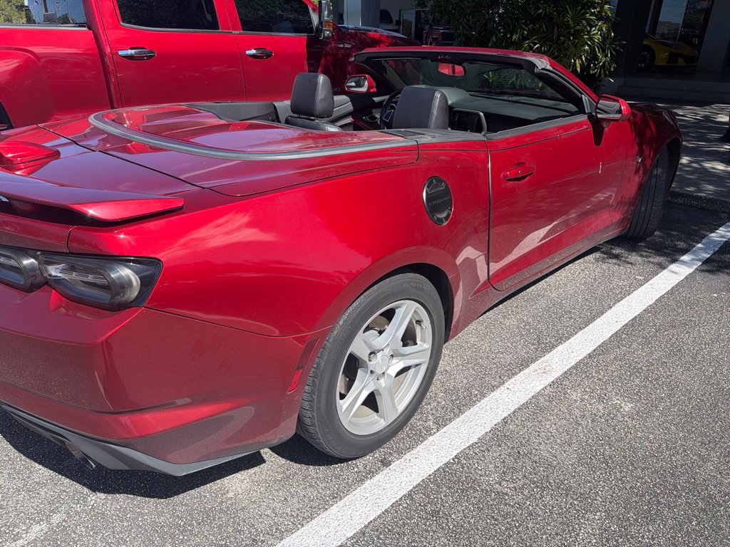 Used 2023 Chevrolet Camaro LT w/ Technology Package RWD image 13