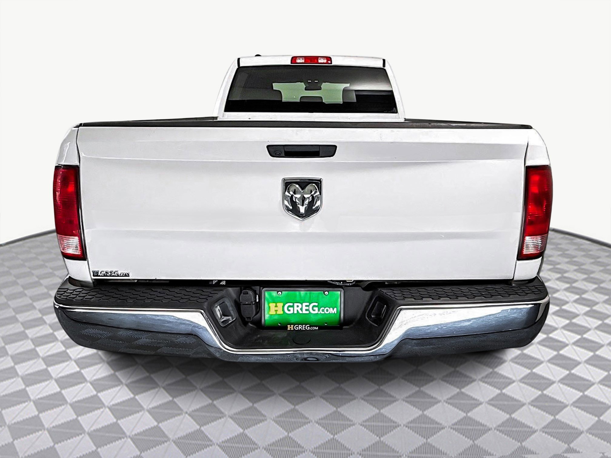 Used 2021 RAM 1500 Classic SLT image 8