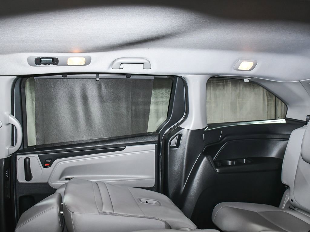 Used 2023 Honda Odyssey EX-L image 46