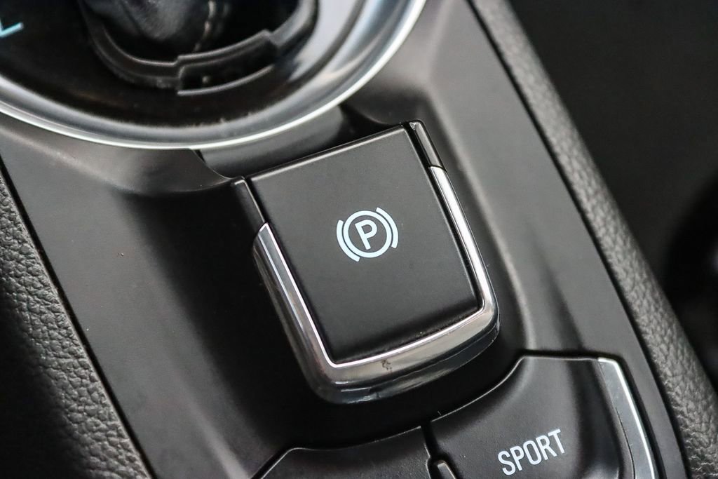 Used 2015 Chevrolet Spark LT image 31