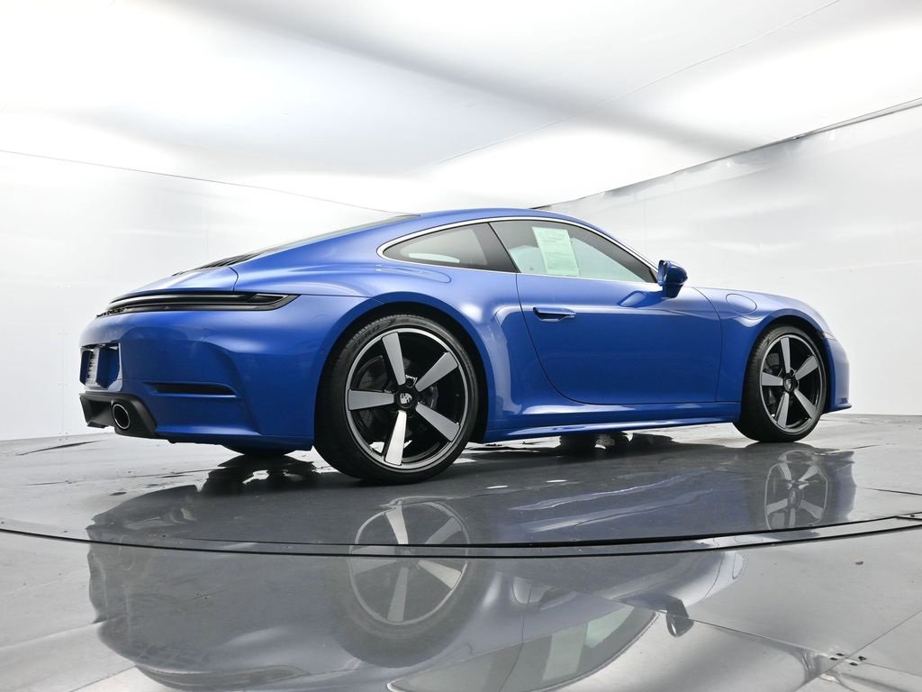 Used 2025 Porsche 911 Carrera image 49