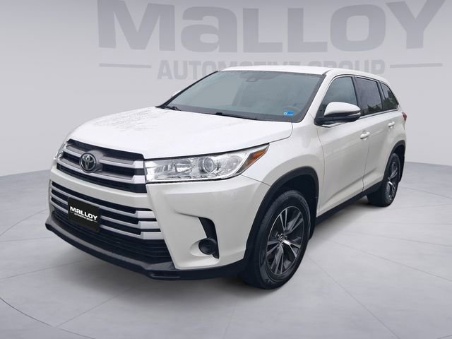 Used 2019 Toyota Highlander LE w/ Carpet Mat Package (TMS)