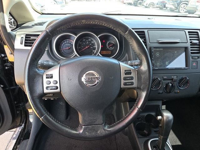 Used 2011 Nissan Versa SL w/ Premium Pkg image 15