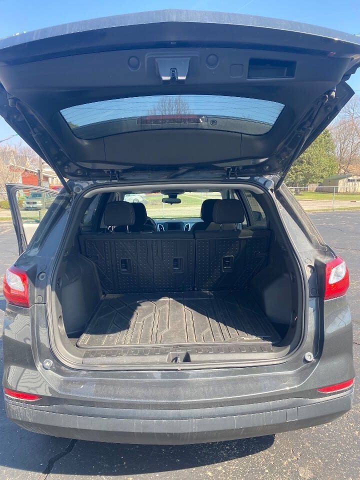 Used 2021 Chevrolet Equinox LS w/ LS Convenience Package AWD/4WD image 8
