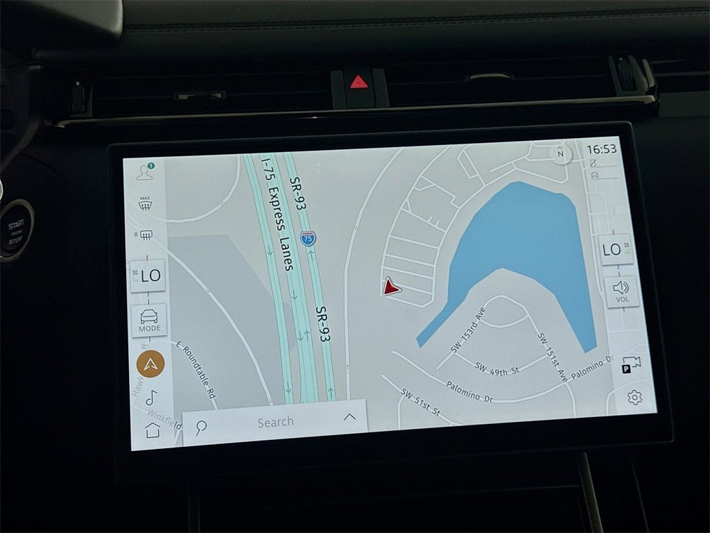 New 2026 Land Rover Range Rover Velar Dynamic SE image 13
