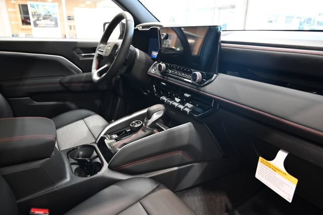 New 2026 Chevrolet Colorado Z71 w/ Technology Package AWD/4WD image 15