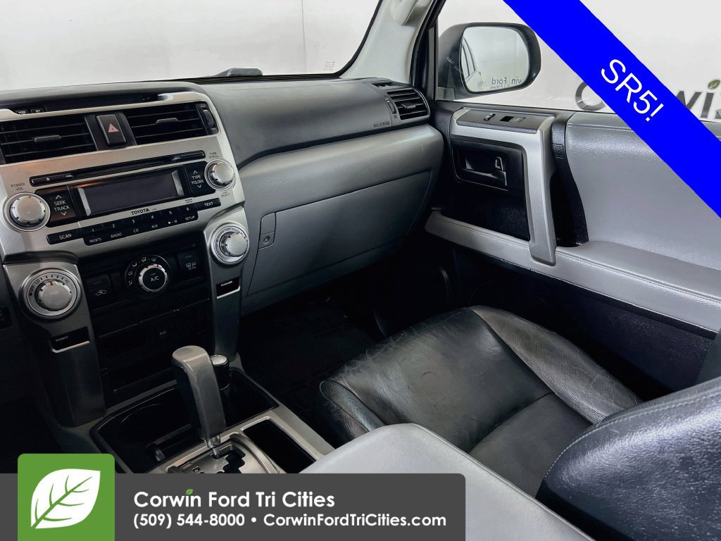 Used 2011 Toyota 4Runner SR5 w/ Premium Pkg w/Leather AWD/4WD image 26