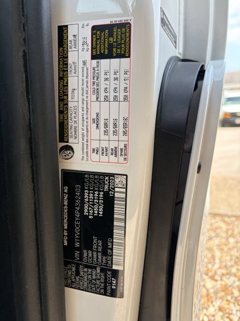 Used 2023 Mercedes-Benz Metris image 8