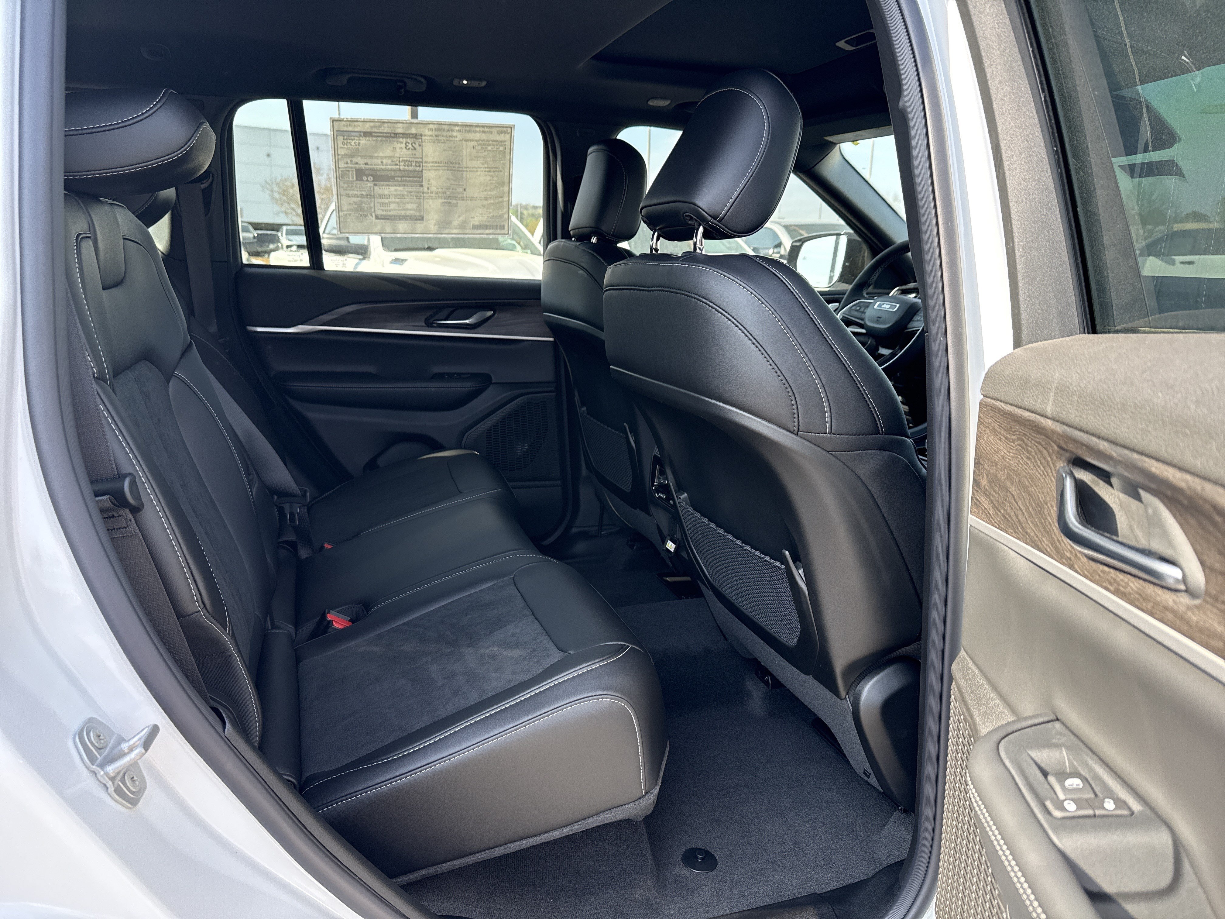 New 2026 Jeep Grand Cherokee Altitude RWD image 16