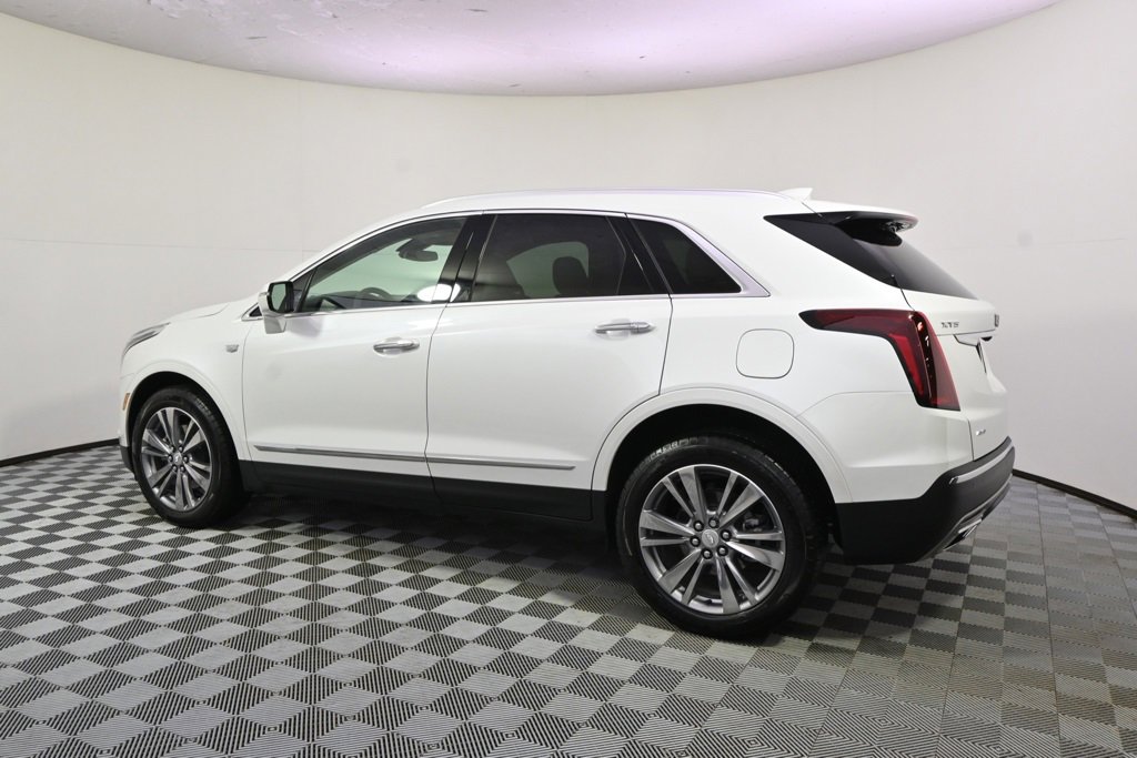 New 2025 Cadillac XT5 Premium Luxury w/ LPO, Floor Liner Package image 3